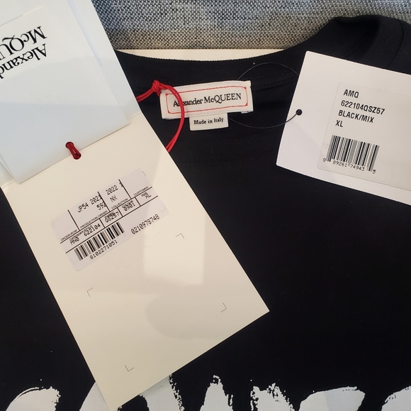 Alexander McQueen T-Shirt 100% Authentic - Picture 6 of 9